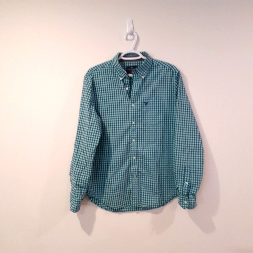 American Eagle Men's Teal Navy Button Front Shirt Large